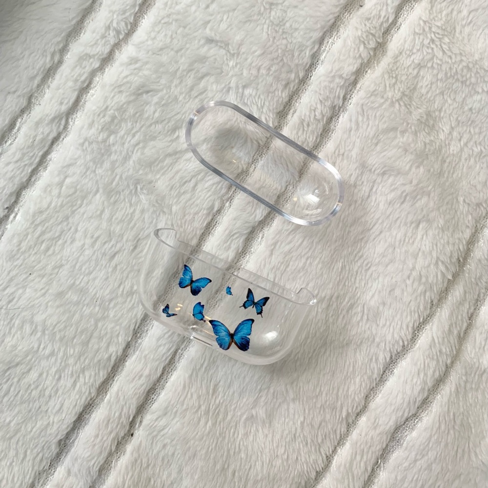 BUTTERFLY AIRPOD MAX CASE